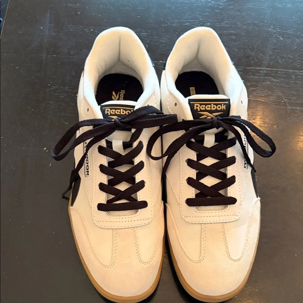 Reebok Women's White and Black Sneakers with Gum Sole - Picture 2 of 5
